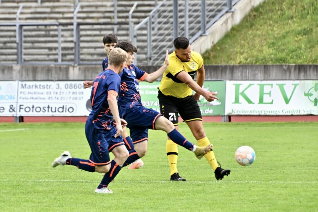 Spielbericht: VFC Plauen – VfL Halle 96 3:0 (2:0) – Vfc-plauen.de